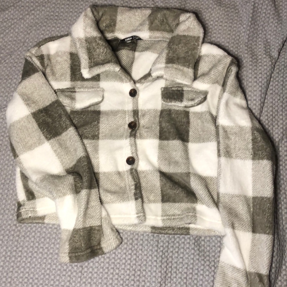 Grey plaid crop jacket from shein
